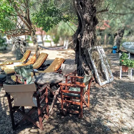 Marathias Miss Asimenia Campsite