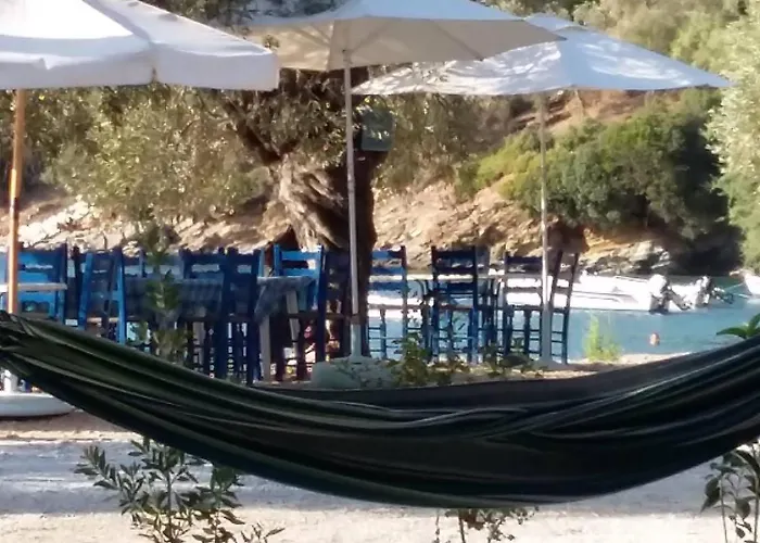 Marathias Miss Asimenia Campsite