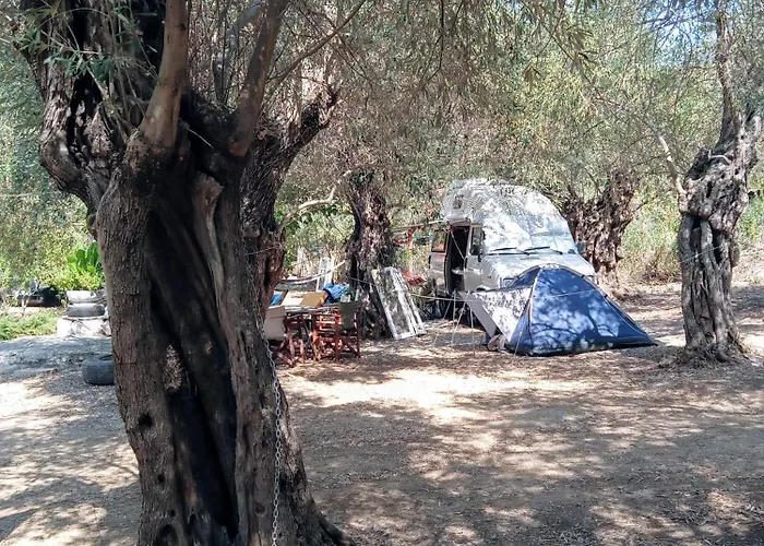 Marathias Miss Asimenia Campsite *