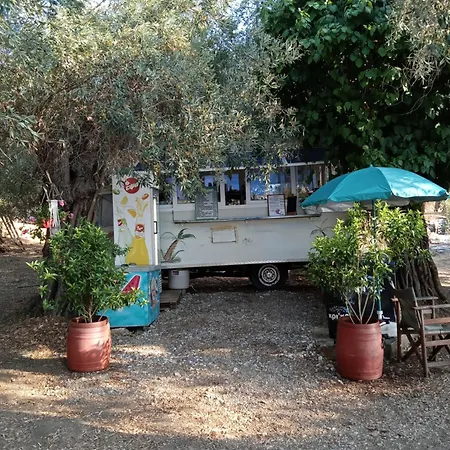 캠프장 Marathias Miss Asimenia One Empty Pitch For Your Rv μια θεση Cambing Rv