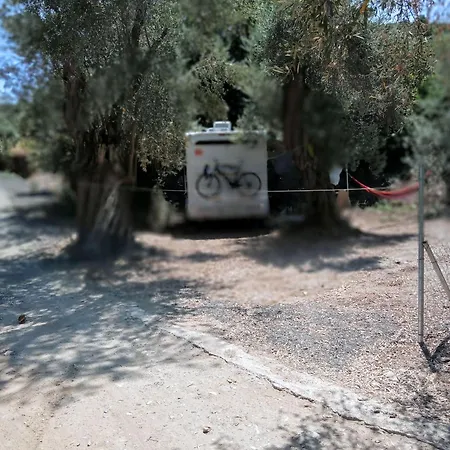 Marathias Miss Asimenia One Empty Pitch For Your Rv μια θεση Cambing Rv